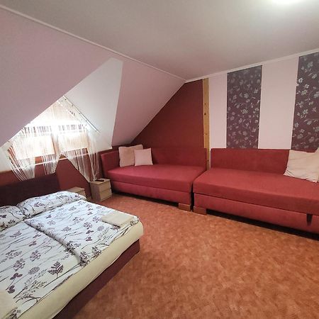 Penzion Korzo Štúrovo Екстериор снимка